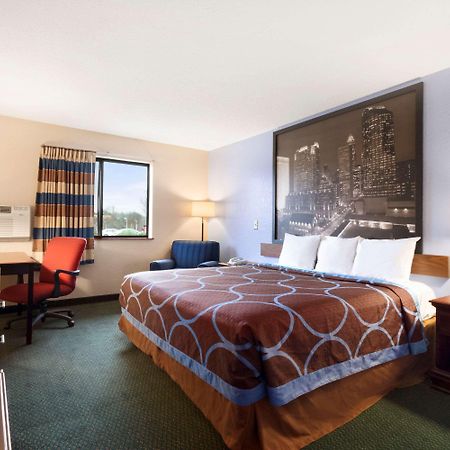 Super 8 By Wyndham Charlotte University Eksteriør billede