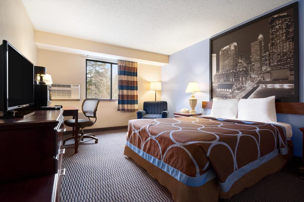 Super 8 By Wyndham Charlotte University Værelse billede