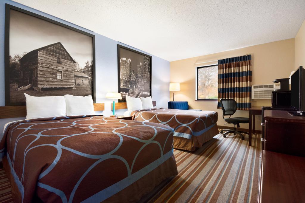 Super 8 By Wyndham Charlotte University Værelse billede